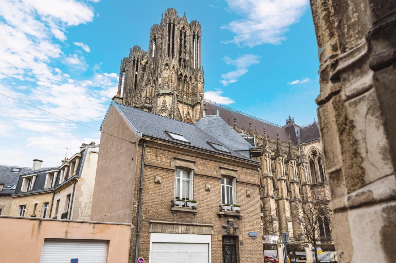 Tournelles Vue Cathedrale- Maison Climatisee Du Xvie Siecle Classee Reims Exteriör bild